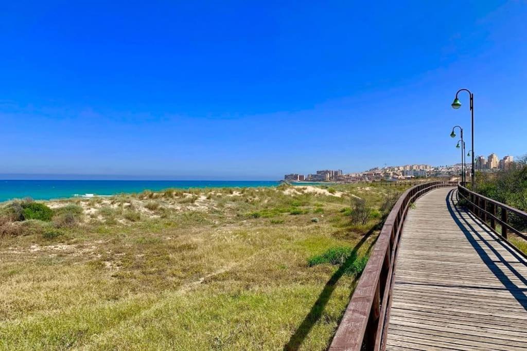 Azul Beach By La Mata Beach Torrevieja Buitenkant foto